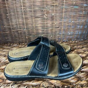 Cushionaire Slide Sandals‎